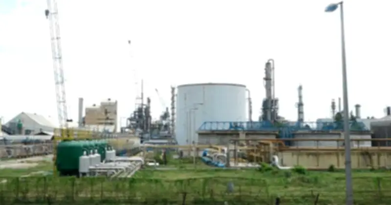 গ্যাস সংকটে দেশের চারটি রাষ্ট্রায়ত্ত ইউরিয়া সার কারখানা ১৫ দিনের জন্য উৎপাদন বন্ধ