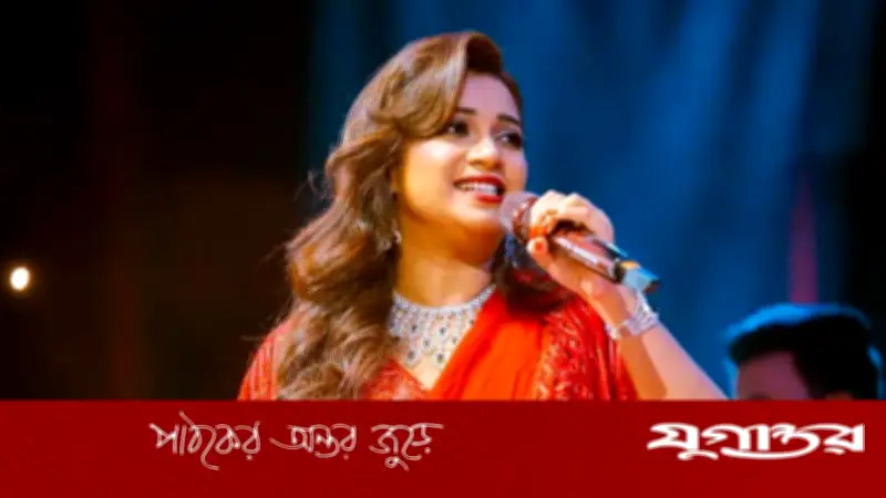 লাইভ গান না গেয়ে লিপ সিংকিংয়ের বিরুদ্ধে সরব হলেন শ্রেয়া ঘোষাল