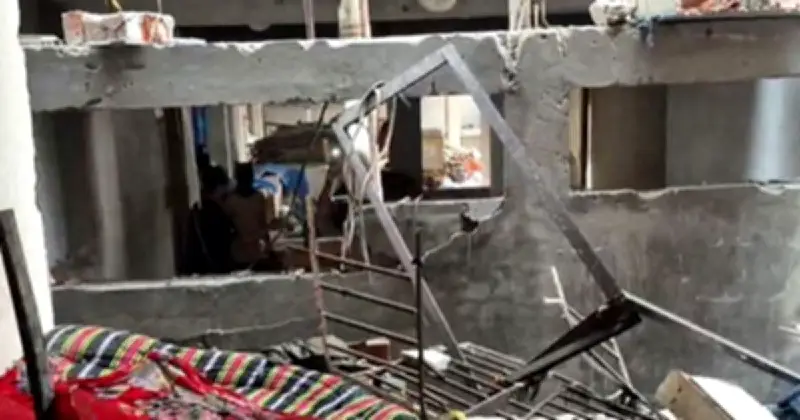 তুরাগে গ্যাস বিস্ফোরণে ১০ জন দগ্ধ, গ্যাস লাইনের লিকেজই কারণ বলে ধারণা