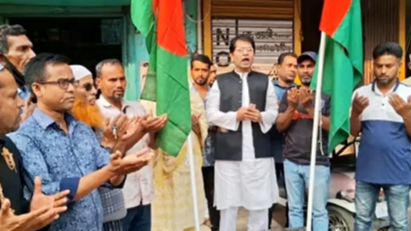 মাগুরা আ.লীগ কার্যালয়ে পতাকা উত্তোলন: গ্রেপ্তার ৪, ইরান-ইসরায়েল যুদ্ধে বিমানবন্দর আঘাত