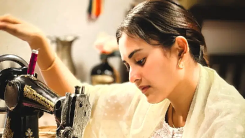 তটিনীর সেলাইয়ের ছবি ভাইরাল, ঈদে আসছে নতুন নাটক