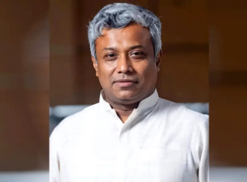 জ্বালানি সরবরাহে সংকট নেই, জনগণকে স্বাভাবিক তেল নেওয়ার আহ্বান প্রতিমন্ত্রীর