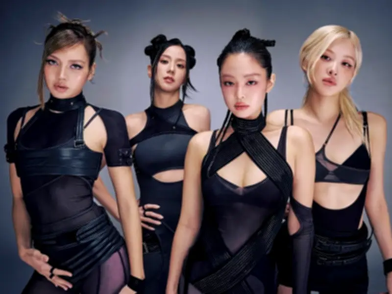 ব্ল্যাকপিংকের 'ডেডলাইন' ইপি প্রথম সপ্তাহে রেকর্ড বিক্রি, সামাজিক যোগাযোগমাধ্যমে আলোচনার ঝড়