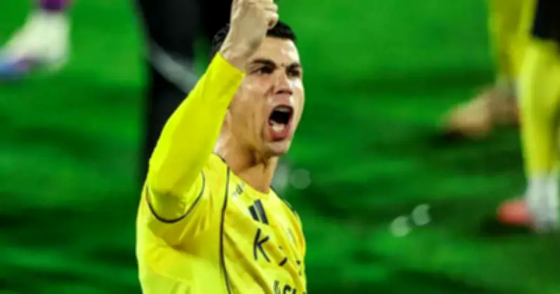 ৪১ বছর বয়সে বিশ্বকাপ স্বপ্নে রোনালদো, কিন্তু হ্যামস্ট্রিং চোটে দুশ্চিন্তা