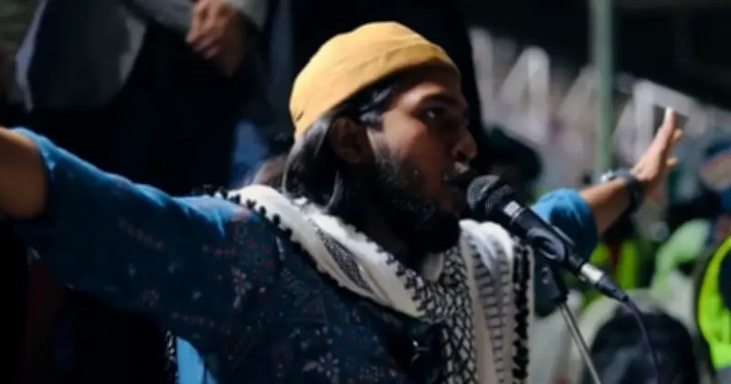 রাকসু নেতার বিতর্কিত মন্তব্য: নেপালের সরকার গঠনের কারণ হিসেবে ঢাবির অনুপস্থিতির উল্লেখ