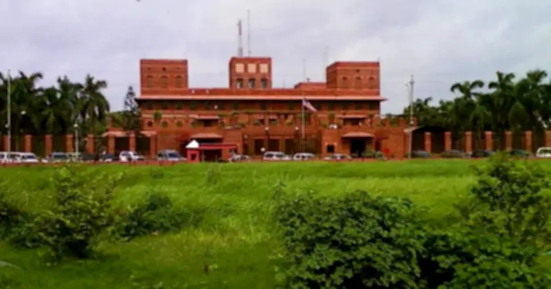 যুক্তরাষ্ট্রে ভ্রমণকারীদের জন্য মার্কিন দূতাবাসের নতুন সতর্কতা: আর্থিক প্রস্তুতি আবশ্যক