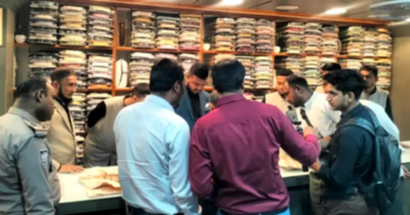 চট্টগ্রামের টেরি বাজারে ভোক্তা অধিদফতরের অভিযান, তিন প্রতিষ্ঠানে ১.২৫ লাখ টাকা জরিমানা