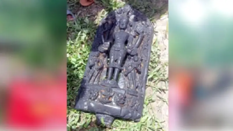 নওগাঁয় আওয়ামী লীগ কার্যালয়ে ৭ই মার্চের ভাষণ বাজানো ও মগবাজারে পদযাত্রা