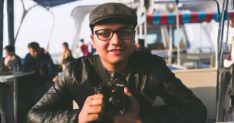 বাংলাদেশে বিবাহ ফটোগ্রাফি: পার্শ্ব আগ্রহ থেকে টেকসই পেশায় রূপান্তর