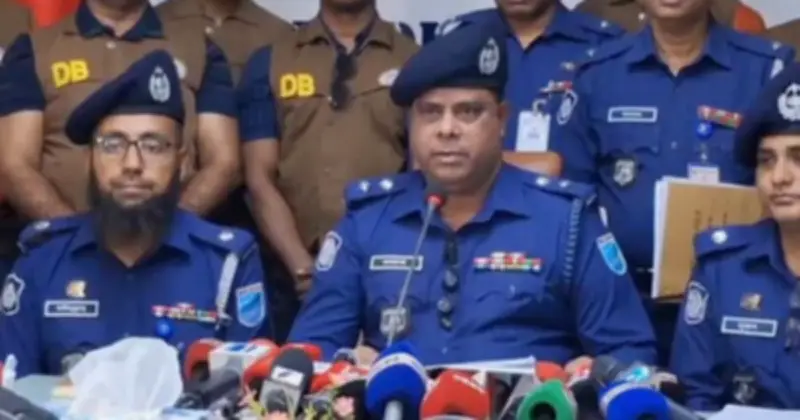 নরসিংদীতে কিশোরী হত্যা মামলায় চমক: সৎ বাবাই খুনি, অপহরণের গল্প ছিল মঞ্চায়ন