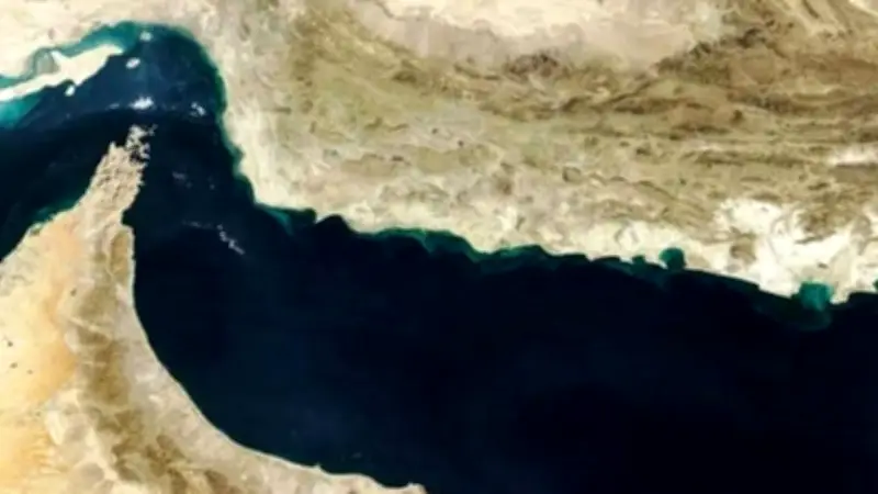 ইরান-ইসরায়েল উত্তেজনায় মধ্যপ্রাচ্যে নতুন সংকট: মার্কিন জাহাজ হুমকি, লেবাননে সহায়তা ও হামলা দাবি