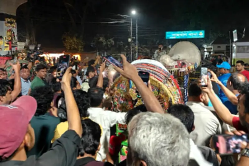 বাংলাদেশে অনলাইন শিক্ষার নতুন সম্ভাবনা: প্রযুক্তি ও শিক্ষার সমন্বয়