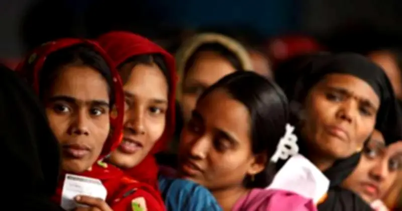 নারীর অগ্রগতিতে তৈলাক্ত বাঁশের অঙ্ক: এক ধাপ এগিয়ে দুই ধাপ পিছিয়ে