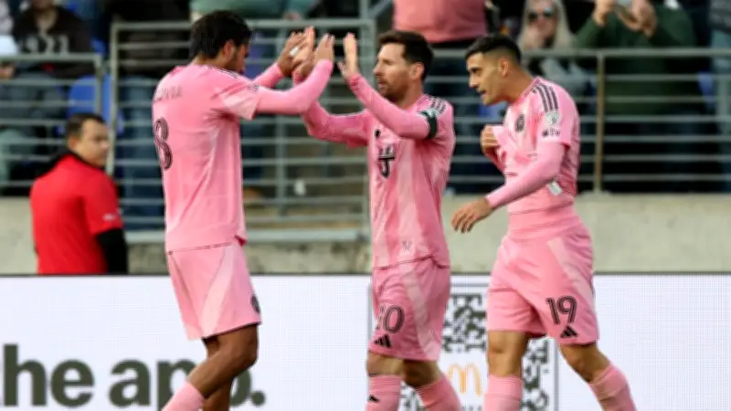 বিশ্বজুড়ে ঘটনাপ্রবাহ: মেসির রেকর্ড, ইরানের হামলা, বাংলাদেশে সহিংসতা