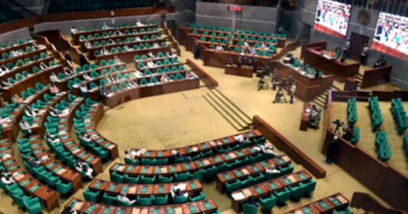 সংসদে নারীর প্রতিনিধিত্ব এখনও সমতা থেকে অনেক দূরে, ত্রয়োদশ নির্বাচনে মাত্র ৭ জন সরাসরি জয়ী