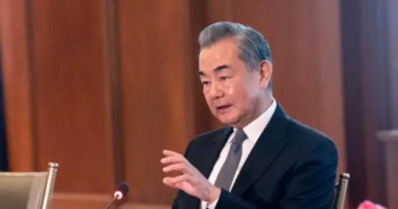 ইরান সংঘাত নিয়ে উদ্বেগ প্রকাশ করলেন চীনের পররাষ্ট্রমন্ত্রী ওয়াং ই