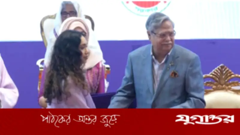 বেগম খালেদা জিয়ার মরণোত্তর পুরস্কার নিলেন নাতনি জাইমা রহমান, নারী দিবসে সম্মাননা পেলেন আরও পাঁচ নারী