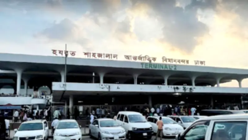 ইরান-ইসরায়েল উত্তেজনায় মধ্যপ্রাচ্যে ফ্লাইট বাতিল, তেল উৎপাদন কমানোর ঘোষণা