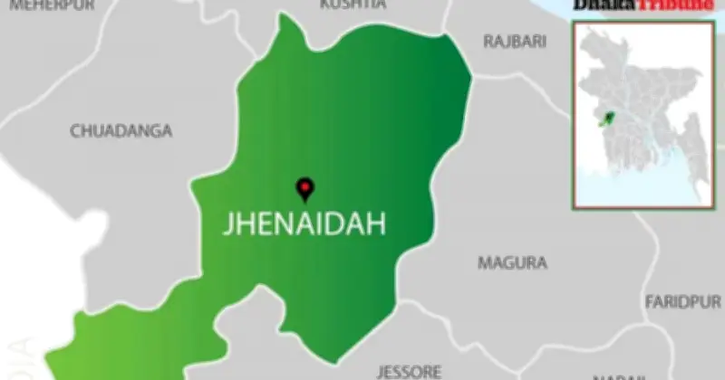 ঝিনাইদহে যুবক হত্যার প্রতিবাদে বাসে অগ্নিসংযোগ, সড়ক অবরোধ