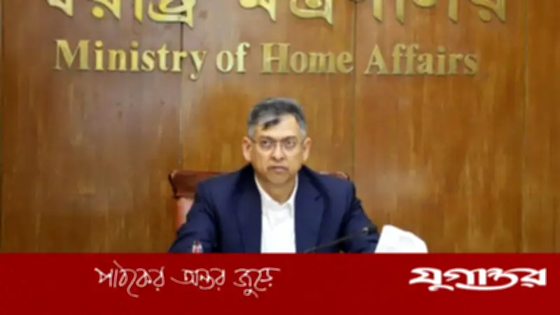 ঈদের আগে পোশাক কারখানায় বেতন-ভাতা পরিশোধের নির্দেশ দিয়েছেন স্বরাষ্ট্রমন্ত্রী