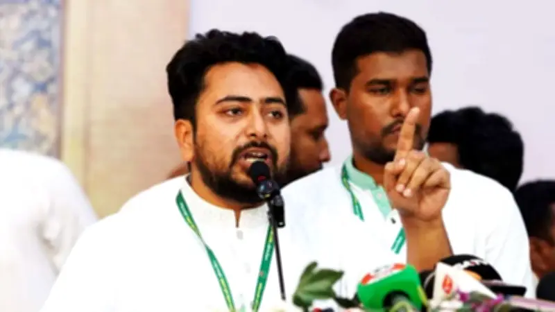 স্বাস্থ্য প্রতিমন্ত্রী নাহিদ ইসলামের বক্তব্য: জনস্বাস্থ্য উন্নয়নে পাস কাটিয়ে যাওয়া সম্ভব নয়