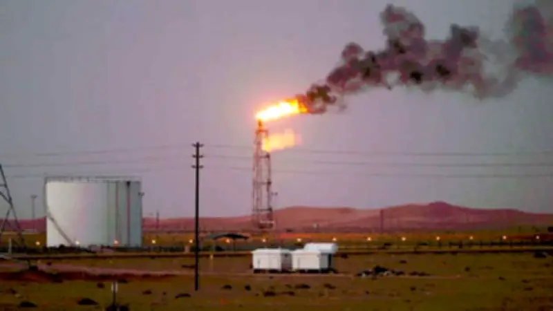 ইরান-ইসরায়েল উত্তেজনা ও ঢাবির বন্ধসহ দেশের গুরুত্বপূর্ণ খবর