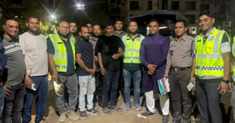 মোহাম্মদপুরে এডিজির দুই মোবাইল উদ্ধার, দুই ছিনতাইকারী গ্রেপ্তার