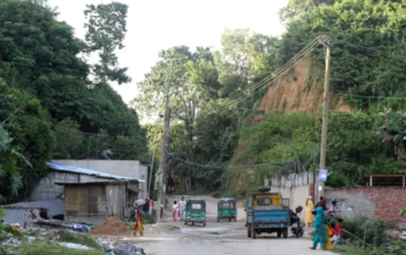 সীতাকুণ্ডের জঙ্গল সলিমপুরে যৌথ বাহিনীর অভিযান: চার হাজার সদস্য অংশ নিচ্ছেন