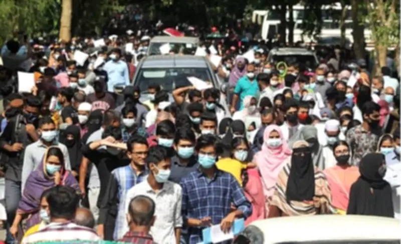 বুটেক্সে তৃতীয় ধাপের ভর্তি: ১০ মার্চে ৪২১ ফাঁকা আসনে সুযোগ