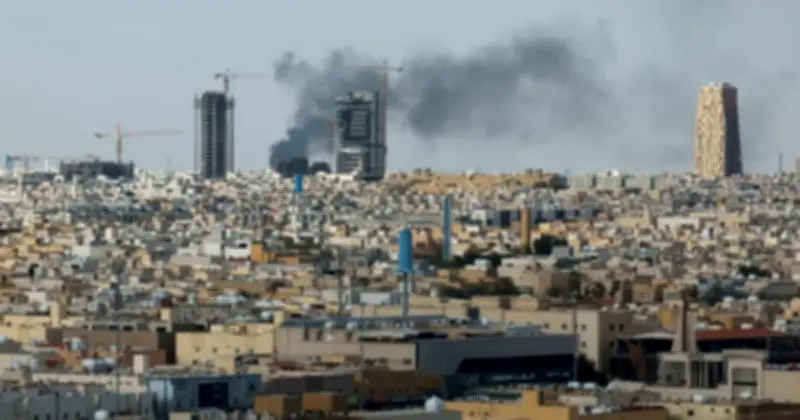 ইরানের হামলায় গালফের শক্তি অবকাঠামো ঝুঁকিতে, সৌদি আরব যুক্তরাষ্ট্রের ঘাঁটি ব্যবহারের হুমকি