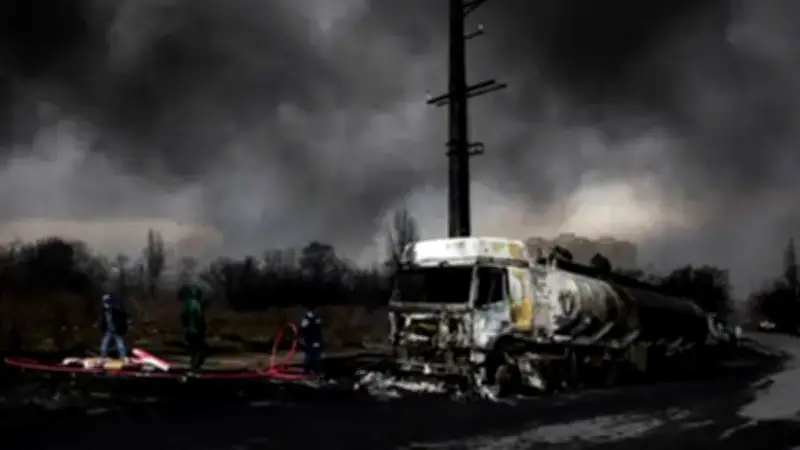 মধ্যপ্রাচ্য সংঘাতের প্রভাবে এশিয়ার বাজার ক্ষতিগ্রস্ত, কাতারে ৩১৩ গ্রেপ্তার