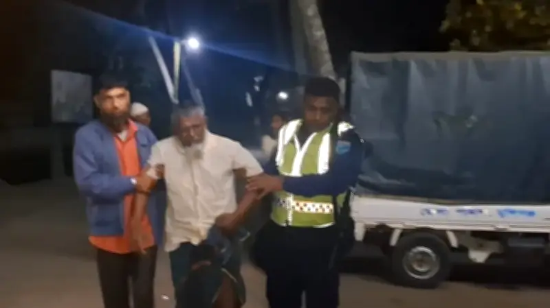 মুন্সিগঞ্জে কথাকাটাকাটিতে গুলিবিদ্ধ ১৪, নারী-শিশুদের হাসপাতালে পুলিশি নিরাপত্তায়