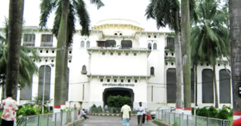 রাজধানীর বনানীতে কিশোরী গৃহকর্মীর মরদেহ উদ্ধার, মৃত্যুর কারণ অজানা