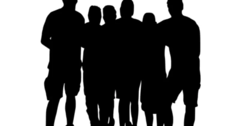 মোহাম্মদপুর-আদাবারে সন্ত্রাসের রাজত্ব: ছিনতাই, চাঁদাবাজি ও টিনএজ গ্যাংয়ের আতঙ্ক