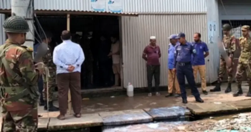 পাবনায় নকল দুধ ও ঘি তৈরির অভিযোগে তিন প্রতিষ্ঠানের সাড়ে তিন লাখ টাকা জরিমানা