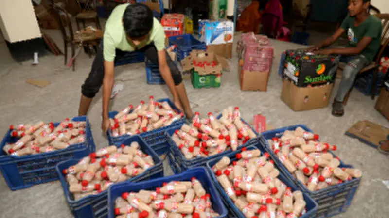 গ্রাম থেকে কারখানা: মাঠা তৈরির যাত্রা ও বাজারজাতকরণের ধাপগুলো