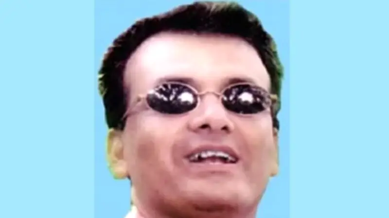 ১৫ বছর পর চাকরি ফিরে পেলেন ডিসি কোহিনূর, ইরান যুদ্ধ নিয়ে মার্কিন সিনেটরের বক্তব্য