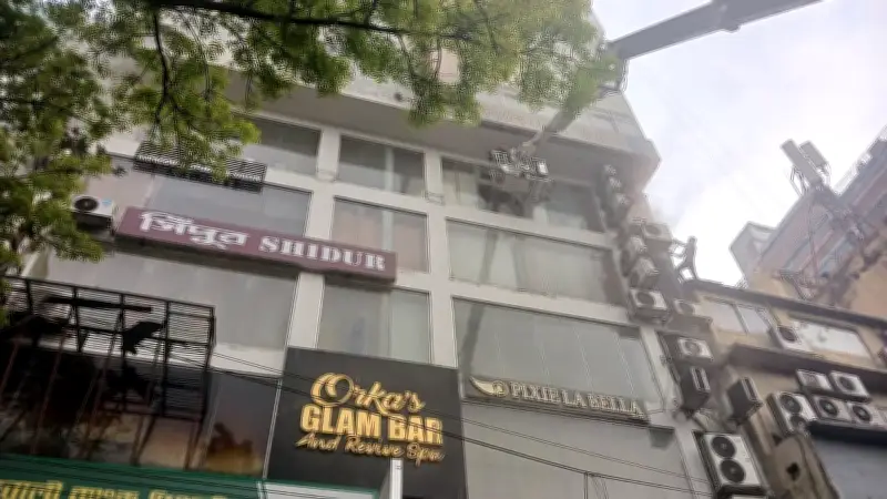 মিরপুরে ভবন দগ্ধ: টার্ন টেবিল ল্যাডারে ২৪ জন উদ্ধার, নিহত ২