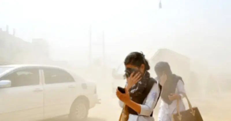 বিশ্বের সবচেয়ে দূষিত শহরের তালিকায় ঢাকা দ্বিতীয়, এয়ার কোয়ালিটি ইনডেক্স ২১২