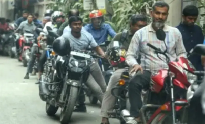 অবসরপ্রাপ্ত জেনারেলের বিরুদ্ধে দুর্নীতি মামলা: বাংলাদেশের রাজনৈতিক অঙ্গনে নতুন উত্তেজনা