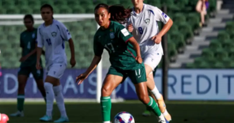 বাংলাদেশের মহিলা ফুটবল দলের কোচ পিটার বাটলারের প্রশংসা: 'ফলাফল ম্যাচের প্রকৃত চিত্র নয়'