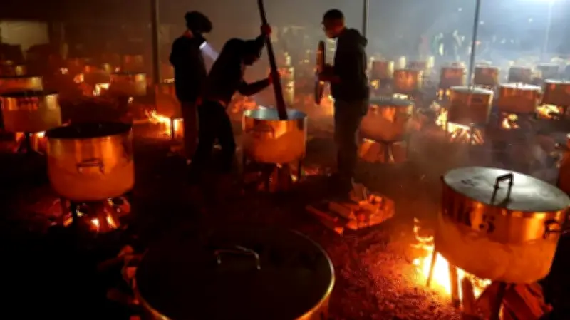 দক্ষিণ আফ্রিকায় রমজান: বৈচিত্র্যের মিলনমেলায় জাঁকজমকপূর্ণ ইফতার আয়োজন