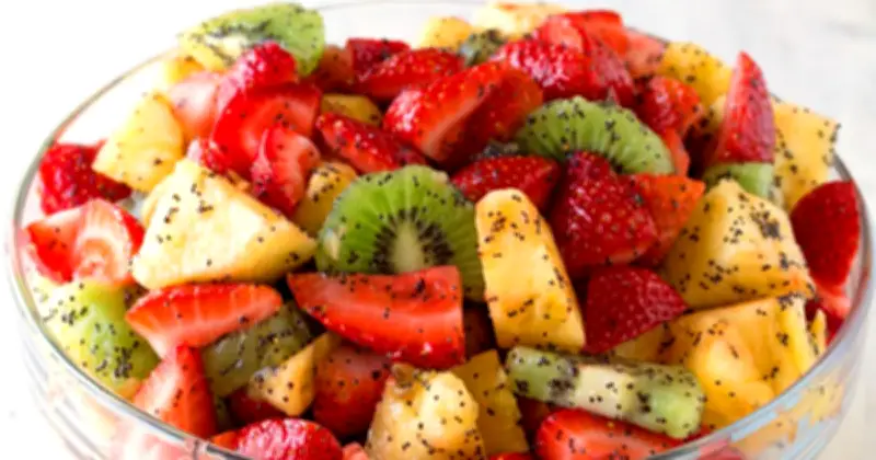 ইফতারে স্বাস্থ্যকর ফ্রুট সালাদ: মৌসুমি ফল দিয়ে তৈরি সহজ রেসিপি