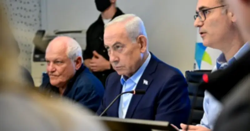 ইসরায়েলি প্রধানমন্ত্রী নেতানিয়াহুর স্বাস্থ্য কেন্দ্র পরিদর্শন, ইরানের বিরুদ্ধে যুদ্ধ চলমান