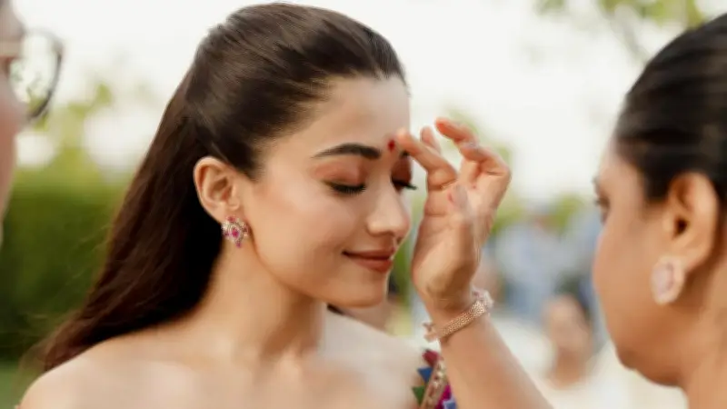 রাশমিকা-বিজয়ের বিয়ে ও প্রেমের গল্প: গোপন বিয়ে থেকে আনুষ্ঠানিক ঘোষণা