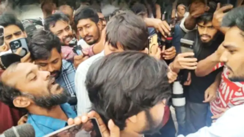 বন্যার টাকা, চোরাচালান ও অপরাধ: স্বাস্থ্য অধিদপ্তর থেকে সুন্দরবন পর্যন্ত নানা ঘটনা