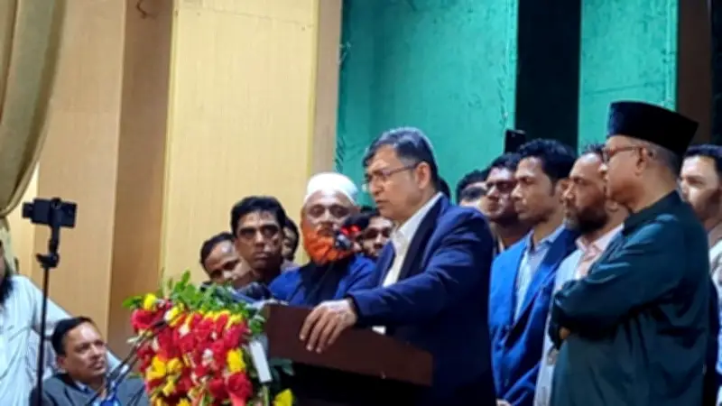 বন্যার টাকার হিসাব নিয়ে তোপের মুখে আসিফ, স্বাস্থ্য অধিদপ্তরের নতুন ডিজি প্রভাত চন্দ্র বিশ্বাস