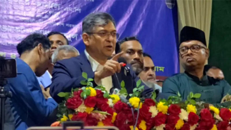 গৃহমন্ত্রীর প্রতিশ্রুতি, নোয়াখালীতে খাল খনন শুরু, ডলারের দাম বেড়ে ১২৩ টাকা