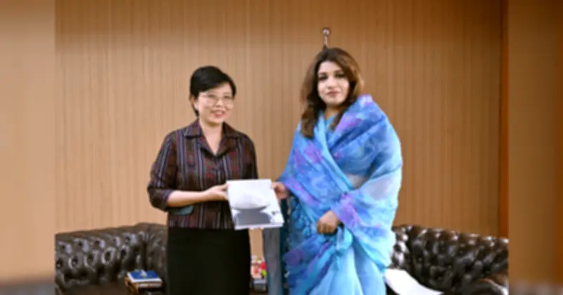 বাংলাদেশ-থাইল্যান্ড বৈঠকে বাণিজ্য সহযোগিতা ও শুল্ক বাধা দূরীকরণের তাগিদ