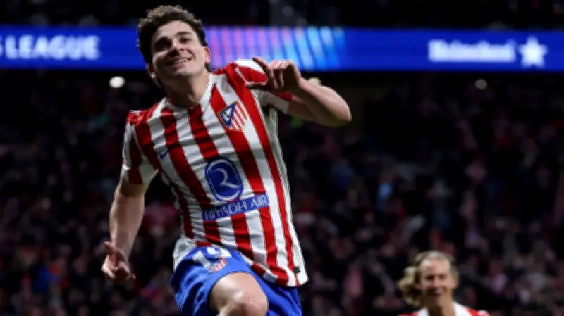 চ্যাম্পিয়নস লিগে আলভারেজের জোড়া গোলে আতলেতিকোর জয়, লিভারপুলের দুঃখ